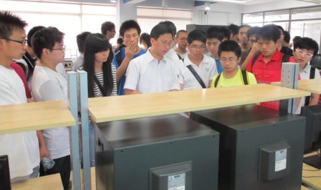 太阳成集团tyc122ccvip顺利开展小学期认知实习-安徽科力