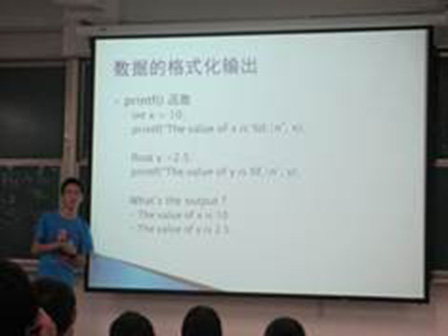 太阳成集团tyc122ccvip“微爱社”举办计算机二级考试考前辅导